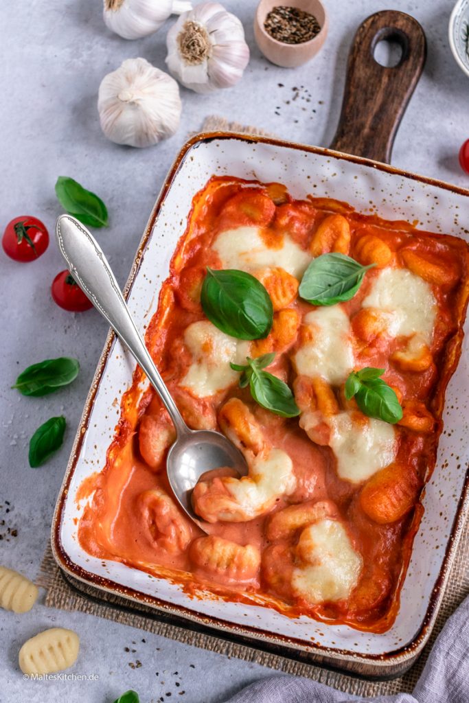 Gnocchi mit Tomaten-Mascarpone-Sauce
