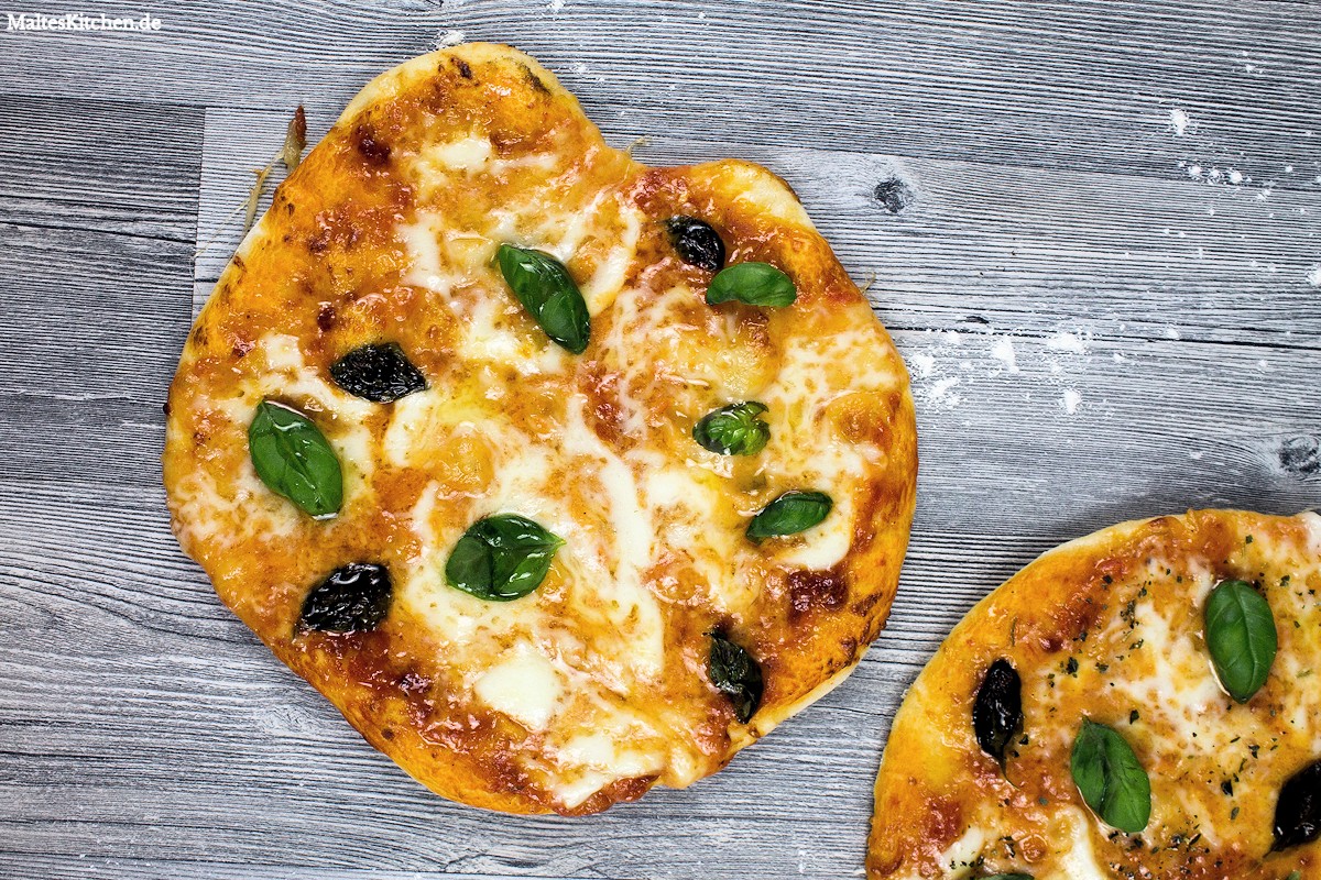 Neapolitanische Pizza &amp; der beste Pizzateig!