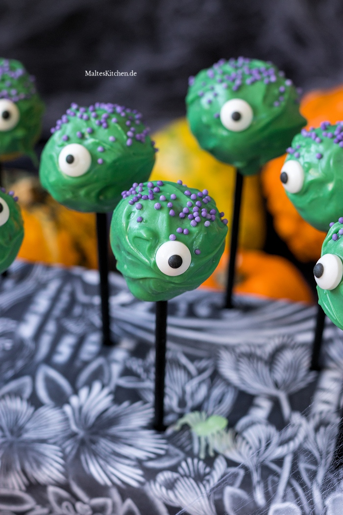 Lustige Cake Pops für Halloween