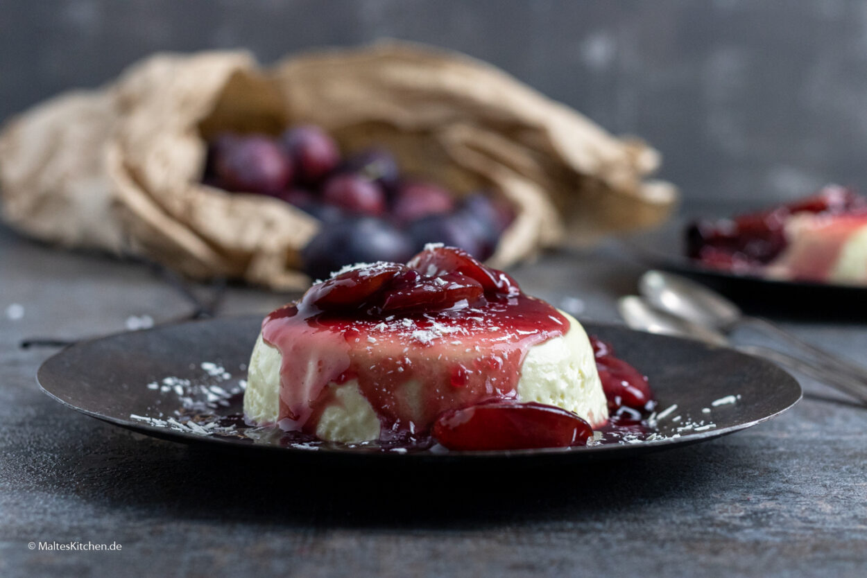 Bayerische Creme Mit Zwetschgenroster