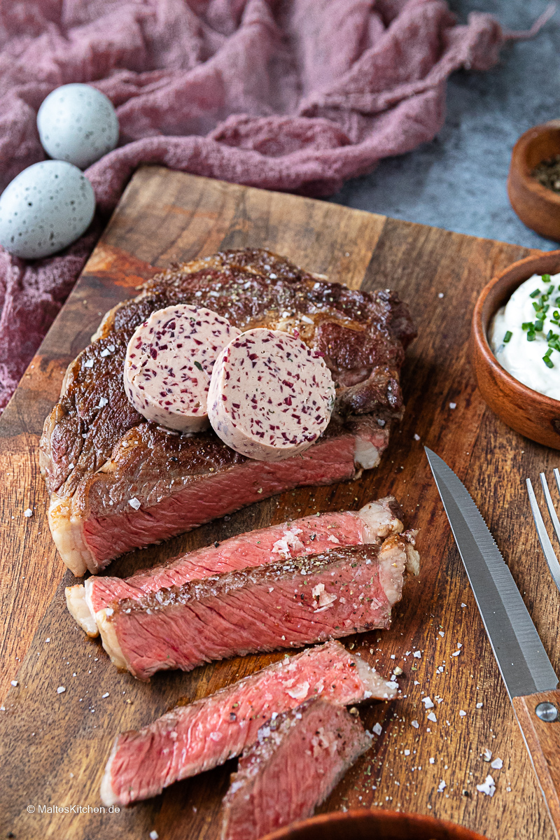 Rotwein-Schalotten-Butter.