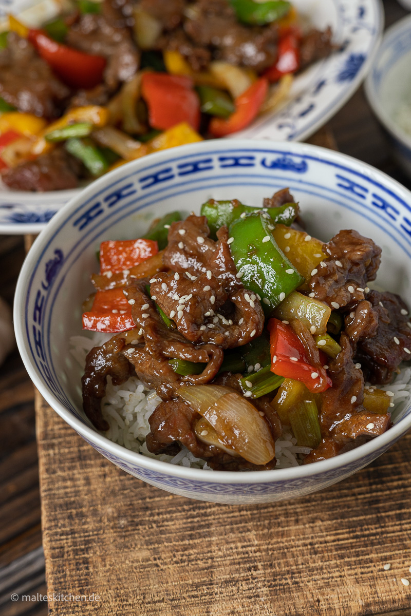 Butterzartes Rindfleisch aus dem Wok.