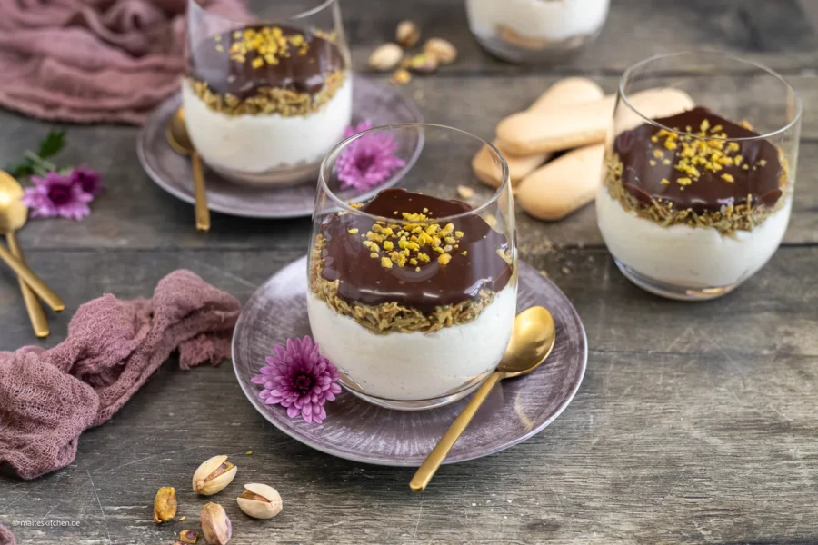 Dubai-Schokoladen-Tiramisu im Glas