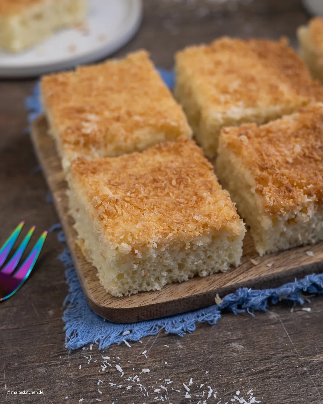 Gâteau au babeurre juteux du plateau