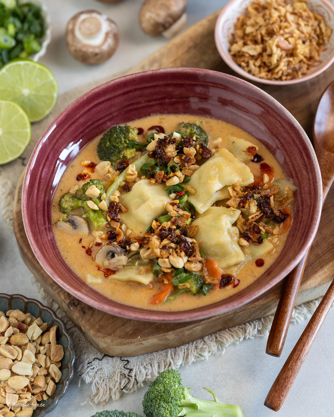 Soupe asiatique Maultaschen 