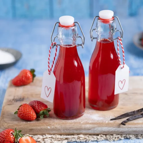 Selbstgemachter Erdbeersirup
