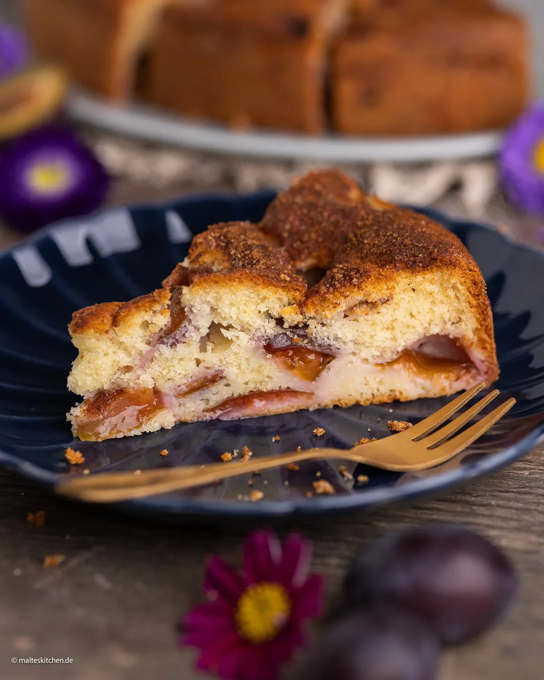Saftiger Kuchen mit Zwetschgen