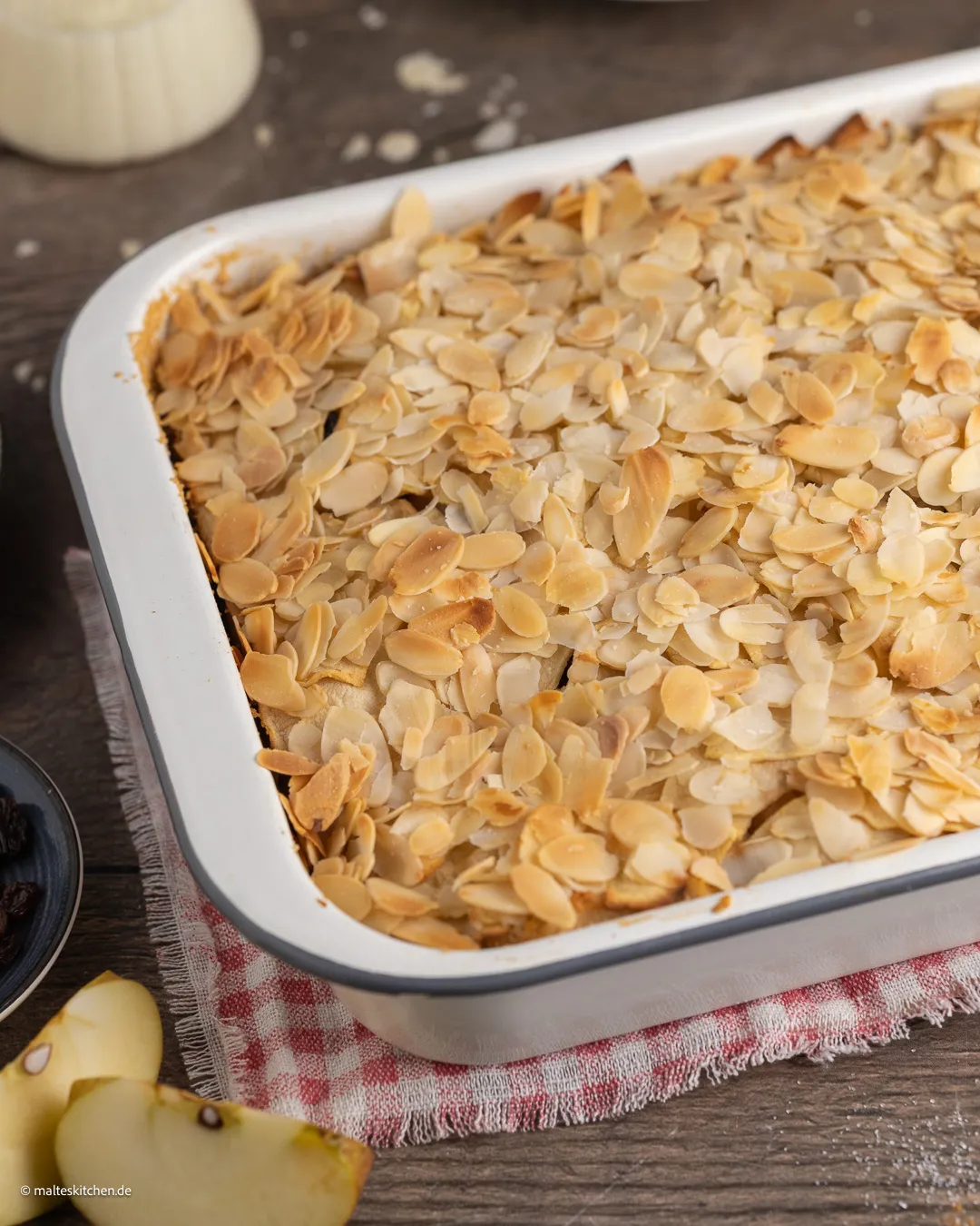Ofenschlupfer mit Mandelblättchen