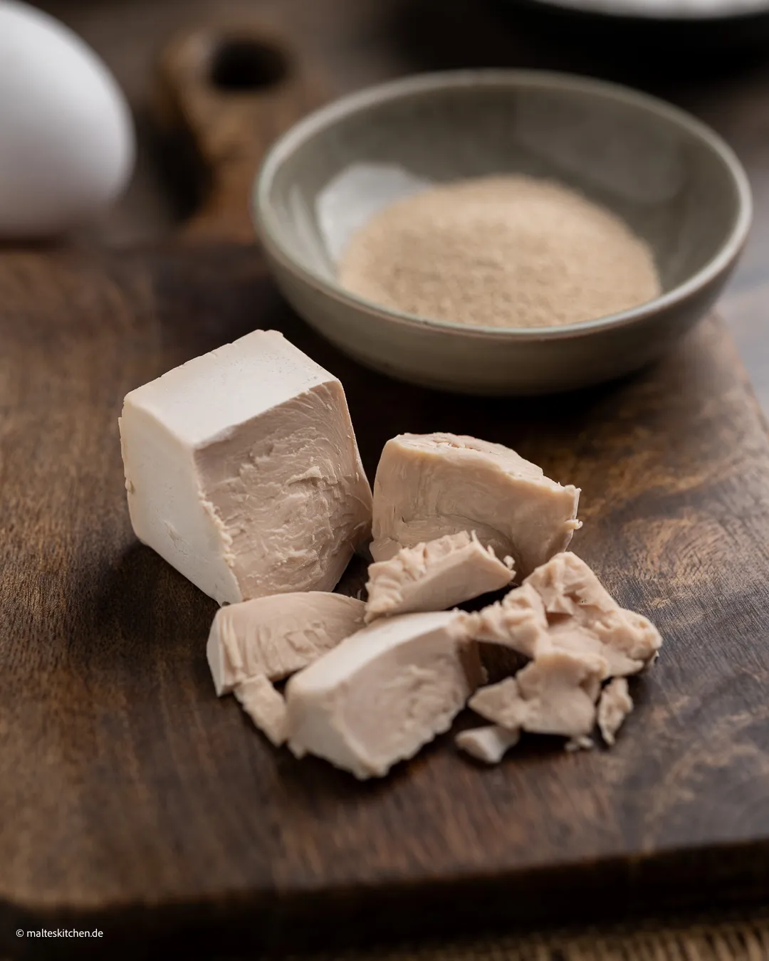 Frische Hefe und Trockenhefe